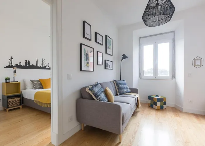 Magnificent Flat With Spectacular Views In Graça * Lisboa