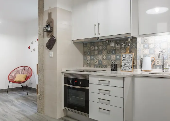 Magnificent Flat With Spectacular Views In Graça Lisboa