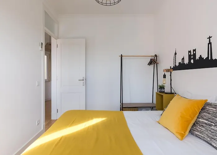 Magnificent Flat With Spectacular Views In Graça * Lisboa