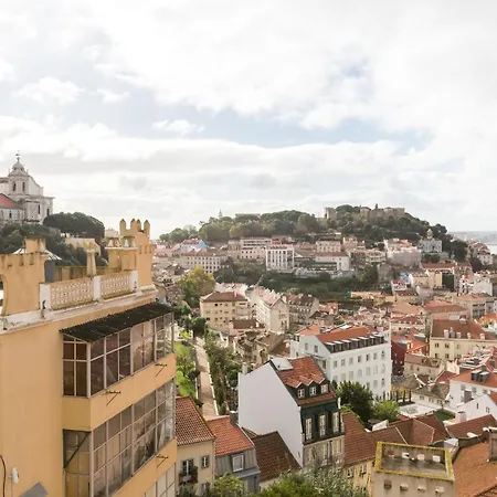 Apartman Panoramic Graca Duplex With Castle And River Views By Nestatlisbon